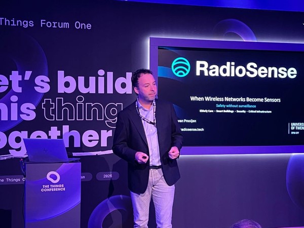 Privacy-first abnormaliteitsdetectie via radiogolven